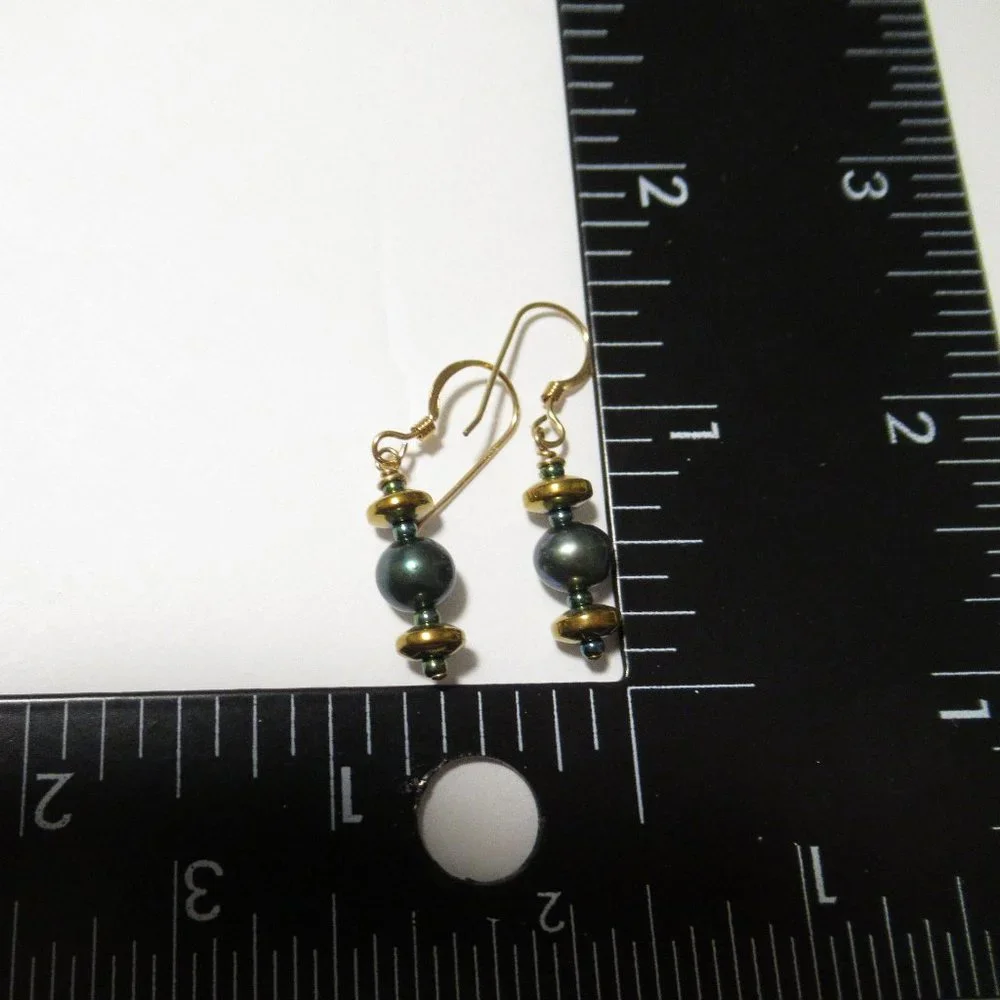Boro Glass Cabochon and pearl necklace set
